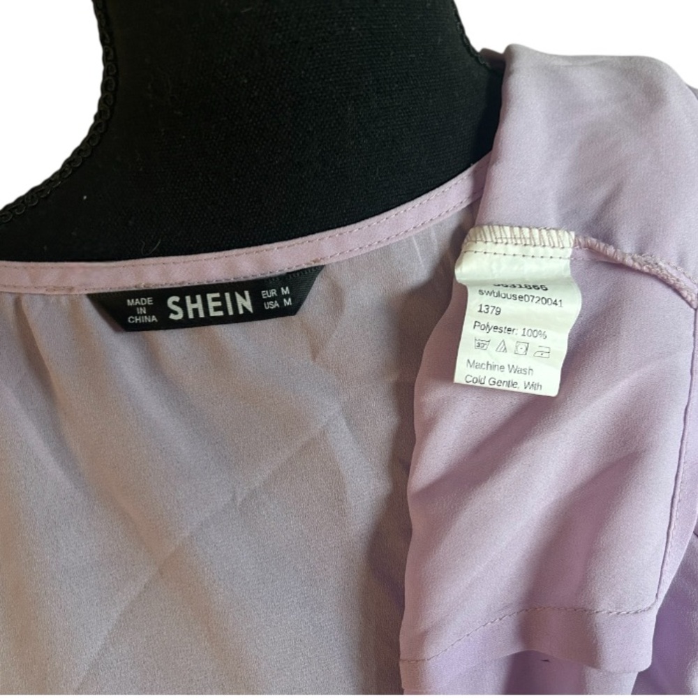 5/25$ β¨ Lilac Wrap Top π - Picture 5 of 5